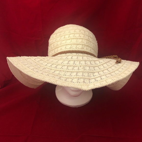 Maurices Wide Brim Summer Sun Hat with Eyelets and Bow - Picture 2 of 8